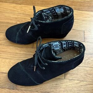 Tom’s Black Suede Booties